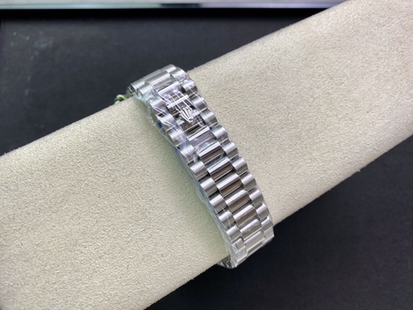 激安ロレックス着用イメージ